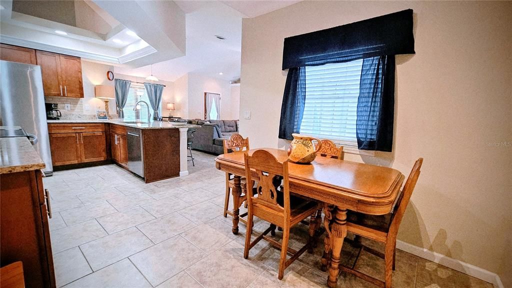 For Rent: $4,500 (3 beds, 3 baths, 2041 Square Feet)