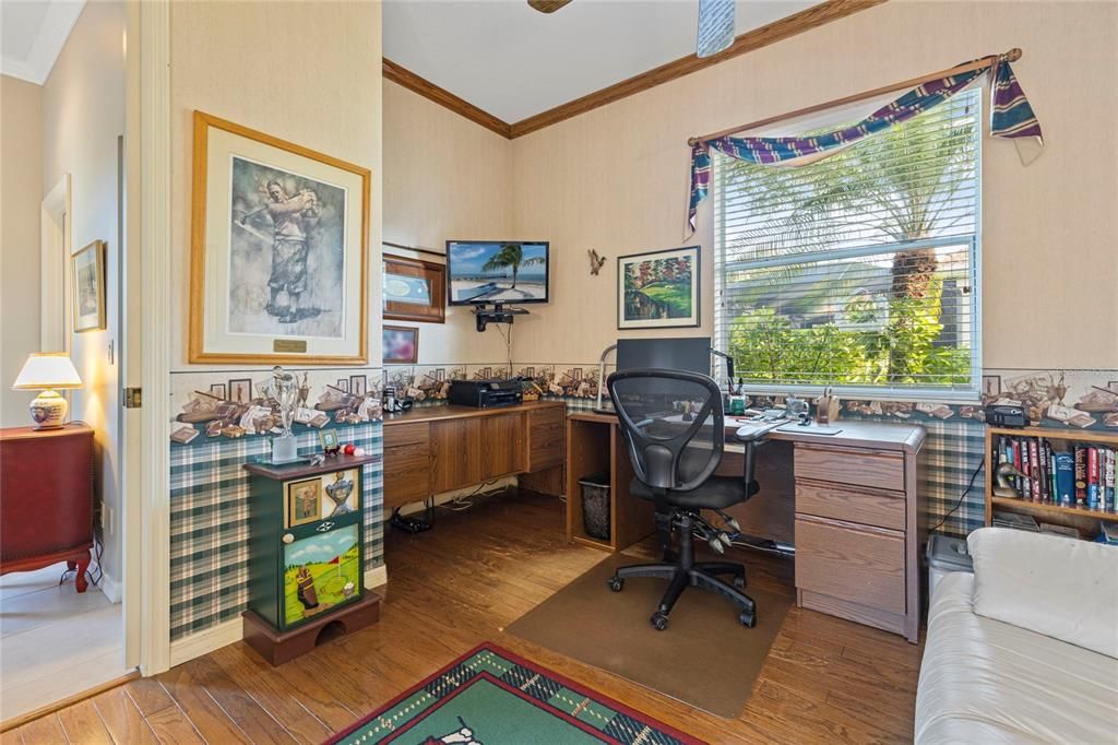 Activo con contrato: $685,000 (3 camas, 3 baños, 2404 Pies cuadrados)