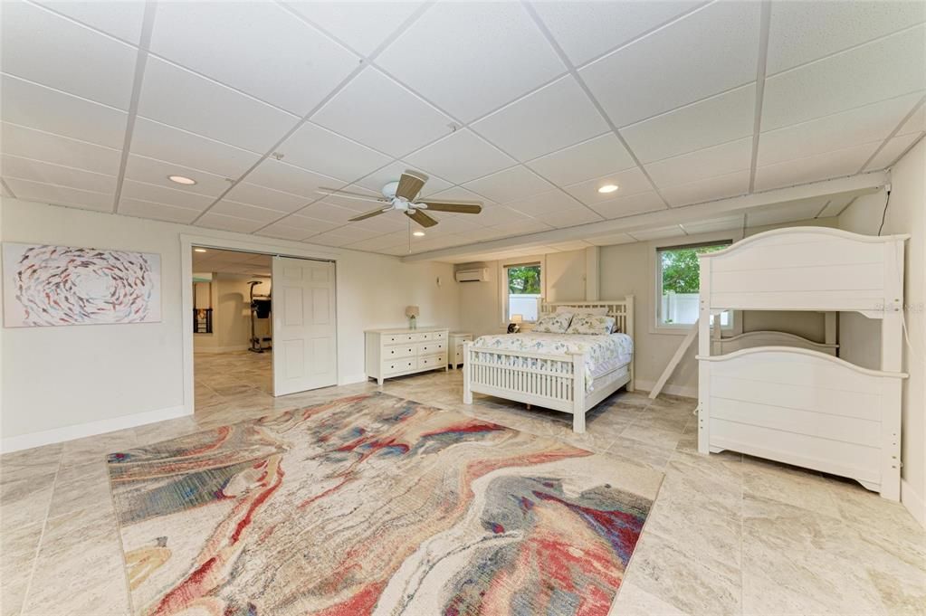 待售: $2,275,000 (5 贝兹, 4 浴室, 4642 平方英尺)