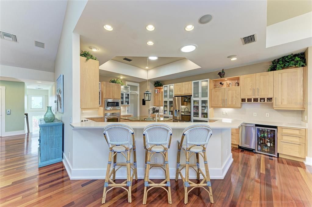 待售: $2,275,000 (5 贝兹, 4 浴室, 4642 平方英尺)