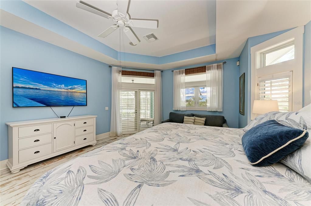 待售: $2,275,000 (5 贝兹, 4 浴室, 4642 平方英尺)