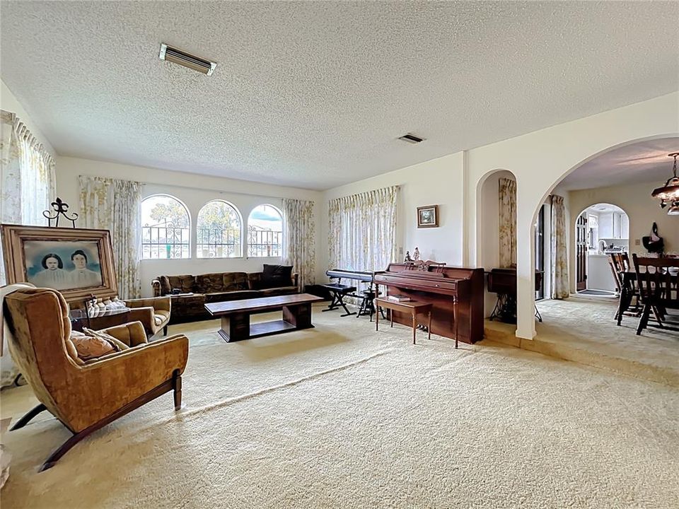 待售: $779,000 (4 贝兹, 3 浴室, 3106 平方英尺)