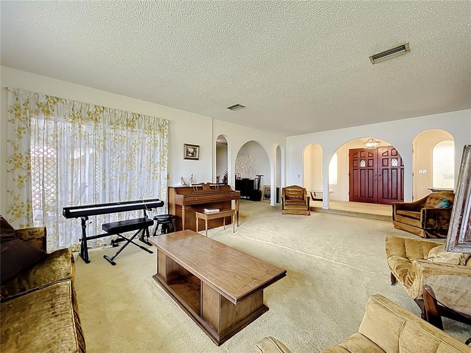 待售: $779,000 (4 贝兹, 3 浴室, 3106 平方英尺)