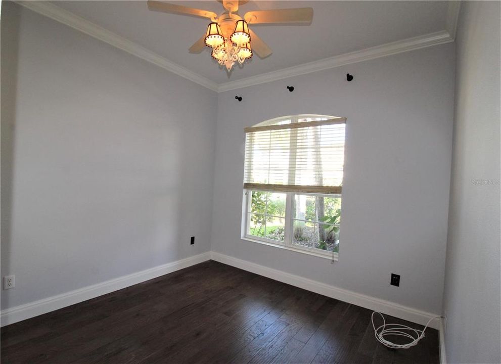 出租: $3,200 (4 贝兹, 2 浴室, 2308 平方英尺)