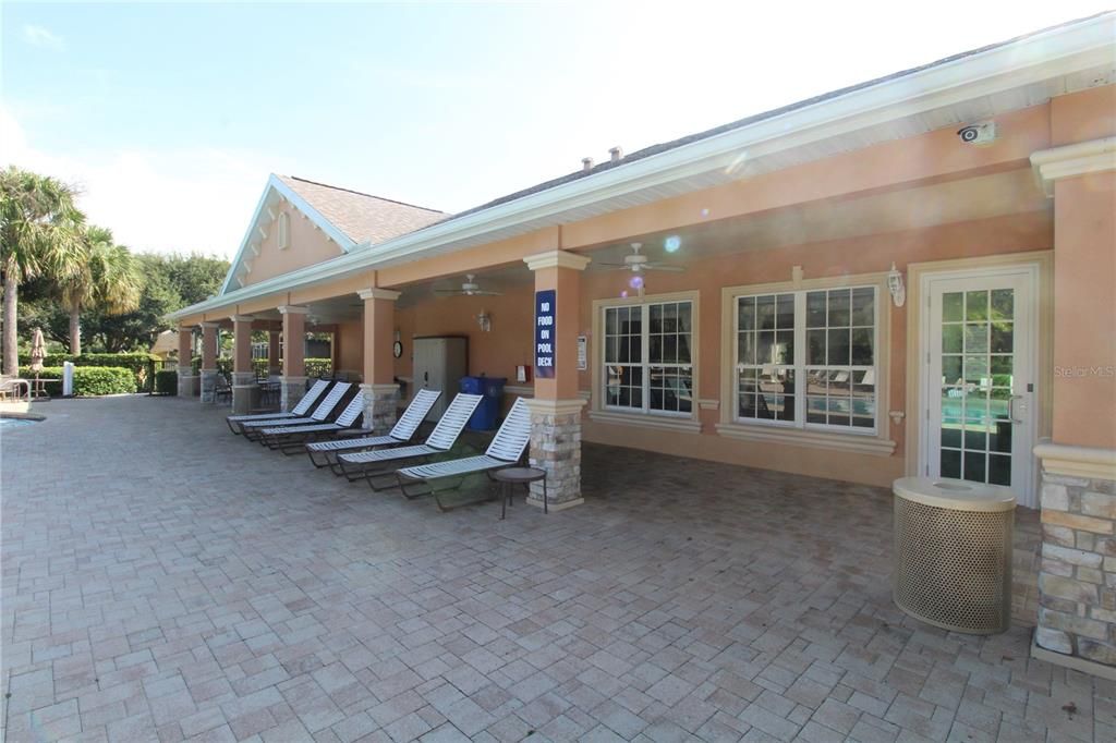 出租: $3,200 (4 贝兹, 2 浴室, 2308 平方英尺)