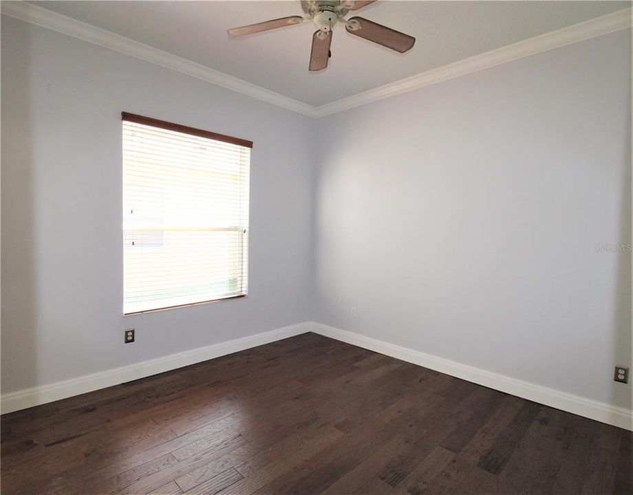 出租: $3,200 (4 贝兹, 2 浴室, 2308 平方英尺)