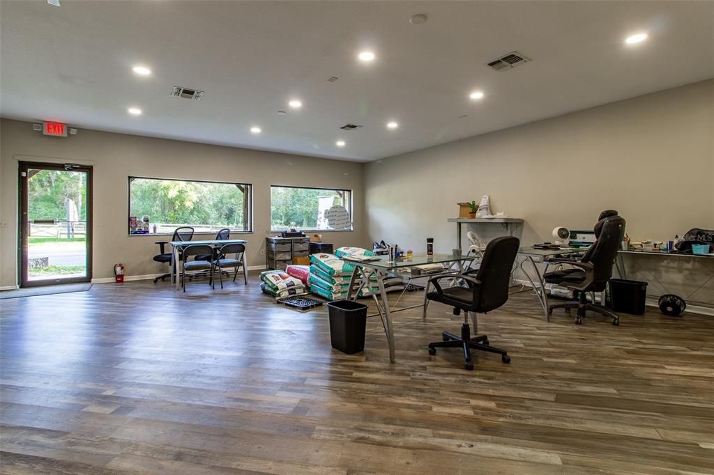 На продажу: $699,999 (0 спален, 0 ванн, 5160 Квадратных фут)