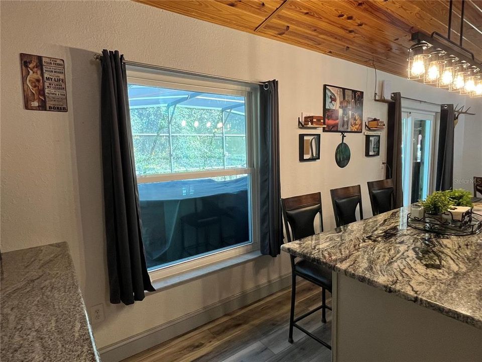 For Sale: $389,900 (3 beds, 2 baths, 1362 Square Feet)