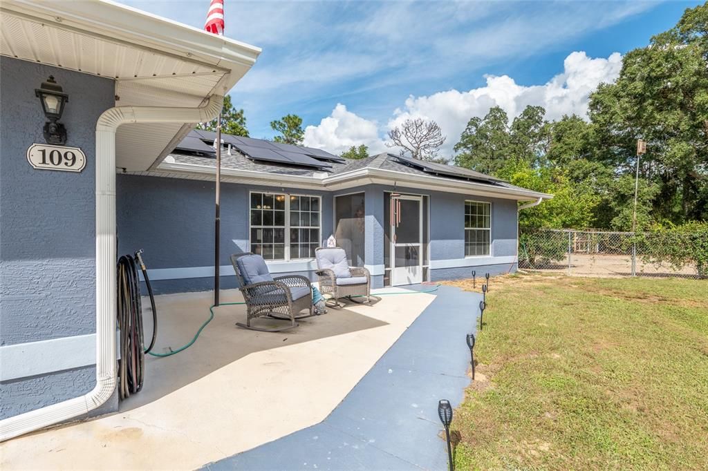 For Sale: $389,900 (3 beds, 2 baths, 1362 Square Feet)