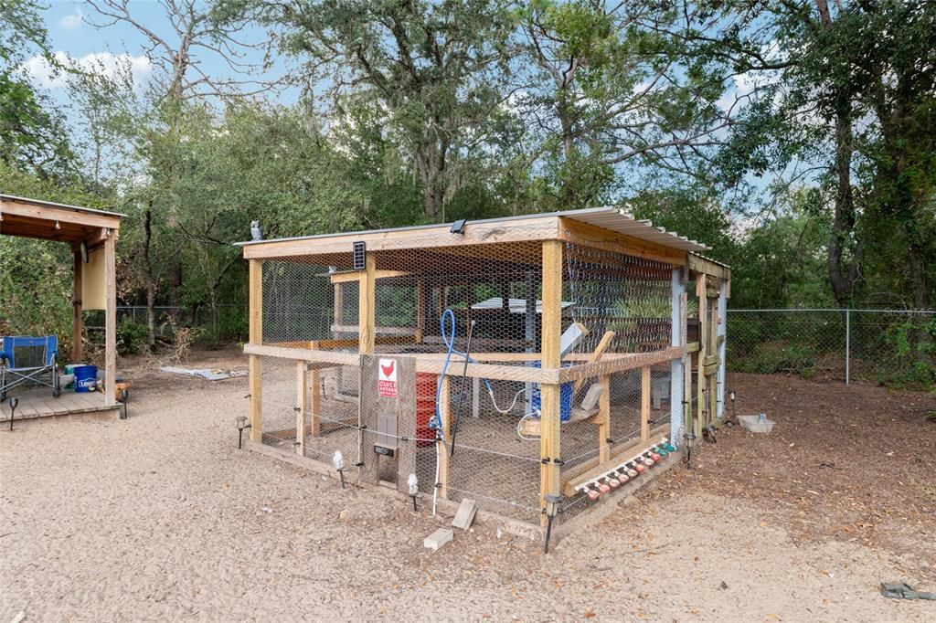 For Sale: $389,900 (3 beds, 2 baths, 1362 Square Feet)