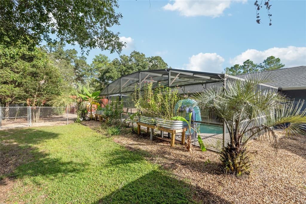 For Sale: $389,900 (3 beds, 2 baths, 1362 Square Feet)