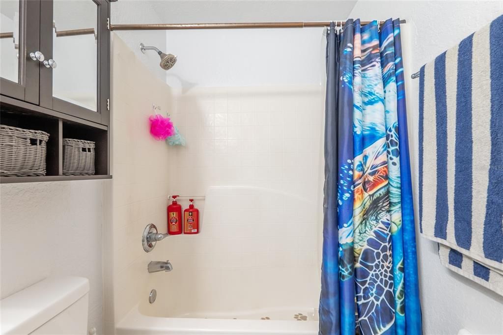 For Sale: $389,900 (3 beds, 2 baths, 1362 Square Feet)