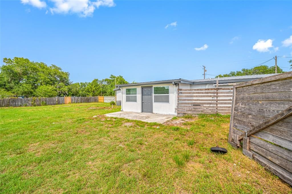 En Venta: $369,000 (4 camas, 2 baños, 1935 Pies cuadrados)