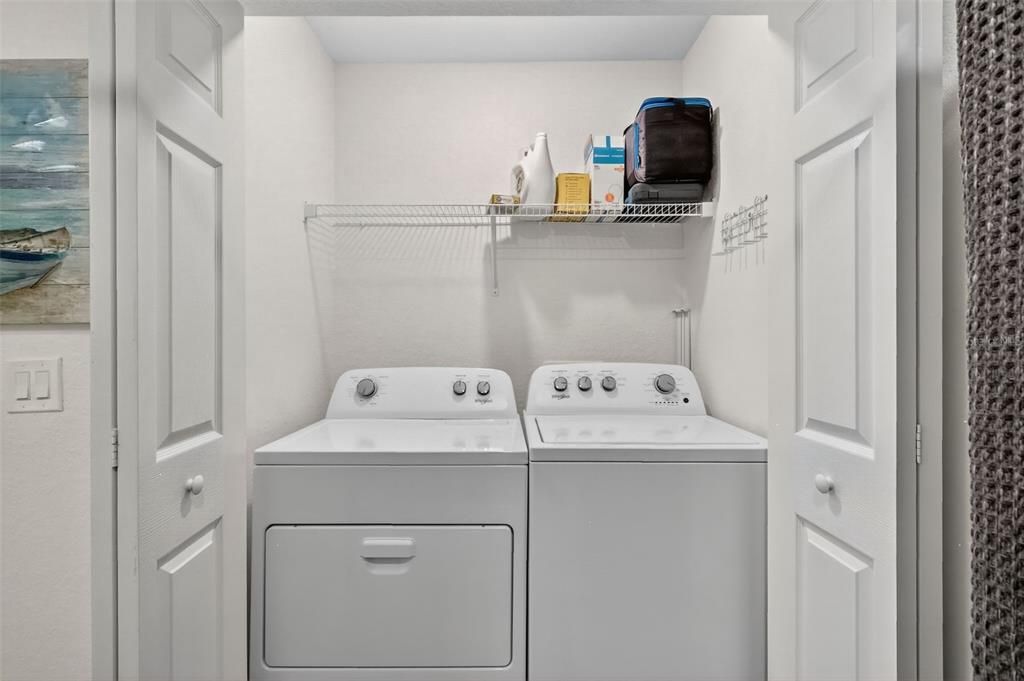 待售: $269,000 (2 贝兹, 2 浴室, 1121 平方英尺)