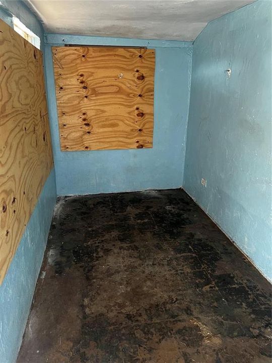 На продажу: $83,000 (3 спален, 2 ванн, 1066 Квадратных фут)