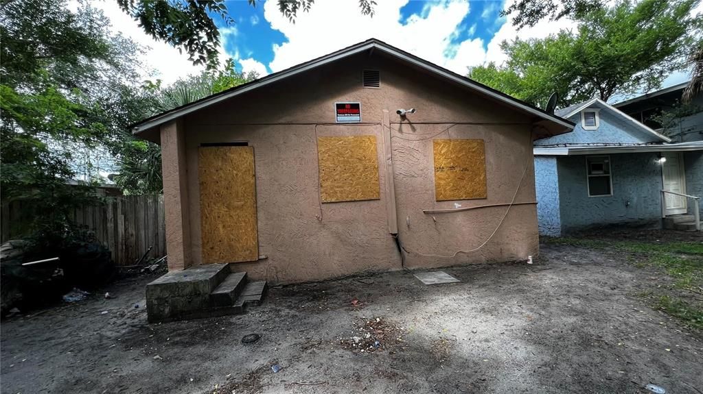 На продажу: $83,000 (3 спален, 2 ванн, 1066 Квадратных фут)