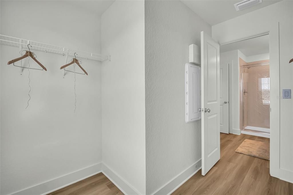 На продажу: $359,900 (3 спален, 2 ванн, 1789 Квадратных фут)