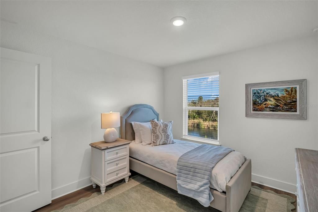 На продажу: $359,900 (3 спален, 2 ванн, 1789 Квадратных фут)