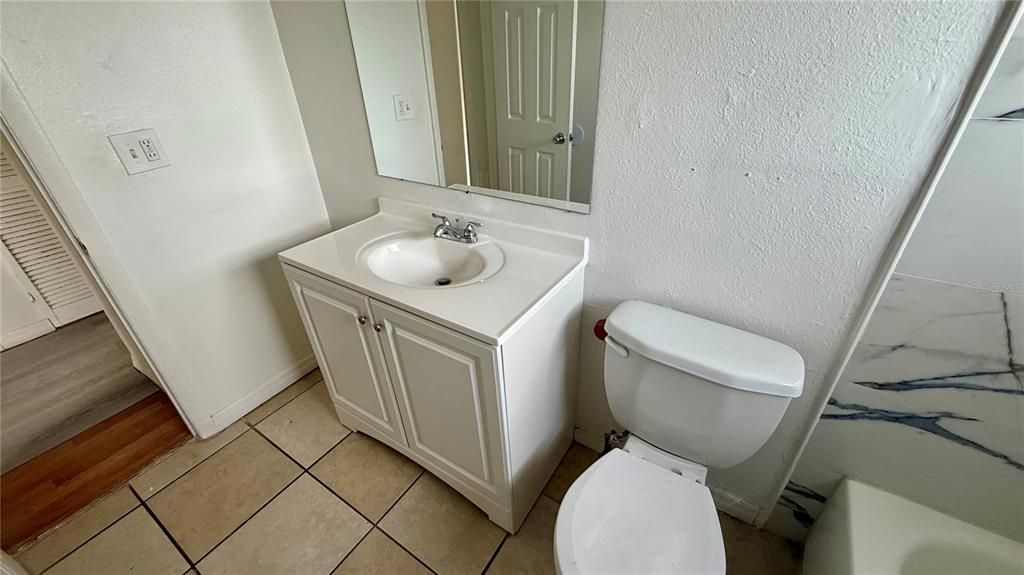 En Renta: $1,200 (2 camas, 1 baños, 784 Pies cuadrados)