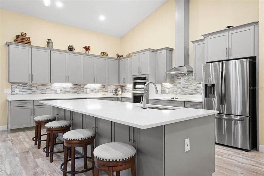 For Sale: $1,100,000 (5 beds, 4 baths, 3155 Square Feet)