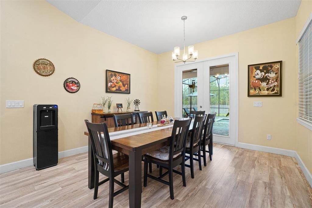 For Sale: $1,100,000 (5 beds, 4 baths, 3155 Square Feet)