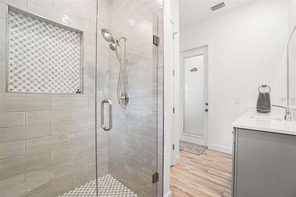 For Sale: $1,100,000 (5 beds, 4 baths, 3155 Square Feet)