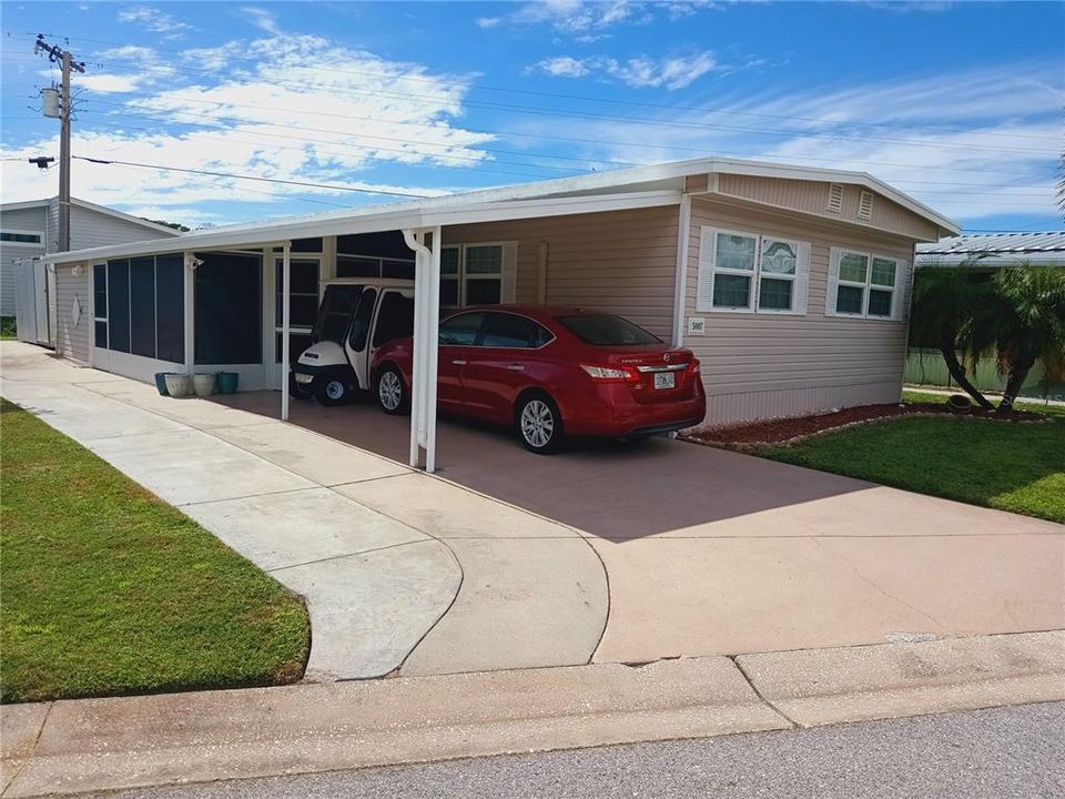 На продажу: $175,000 (2 спален, 2 ванн, 915 Квадратных фут)