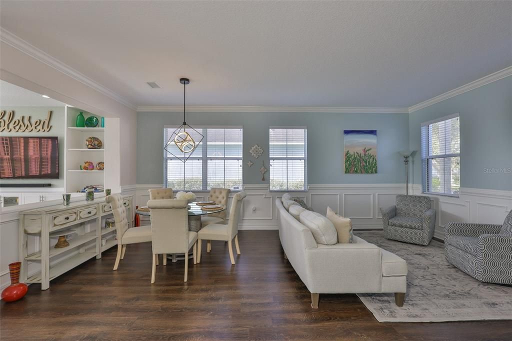 Active With Contract: $470,000 (3 beds, 2 baths, 2770 Square Feet)