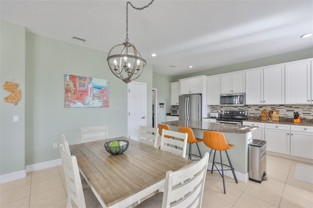 Active With Contract: $470,000 (3 beds, 2 baths, 2770 Square Feet)