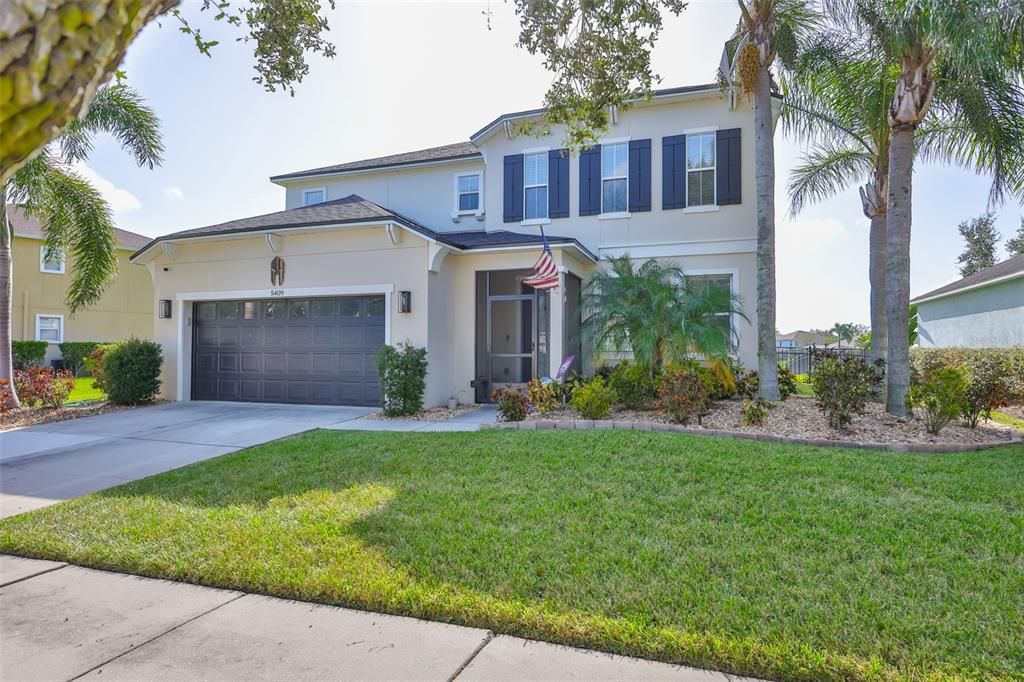 Active With Contract: $470,000 (3 beds, 2 baths, 2770 Square Feet)