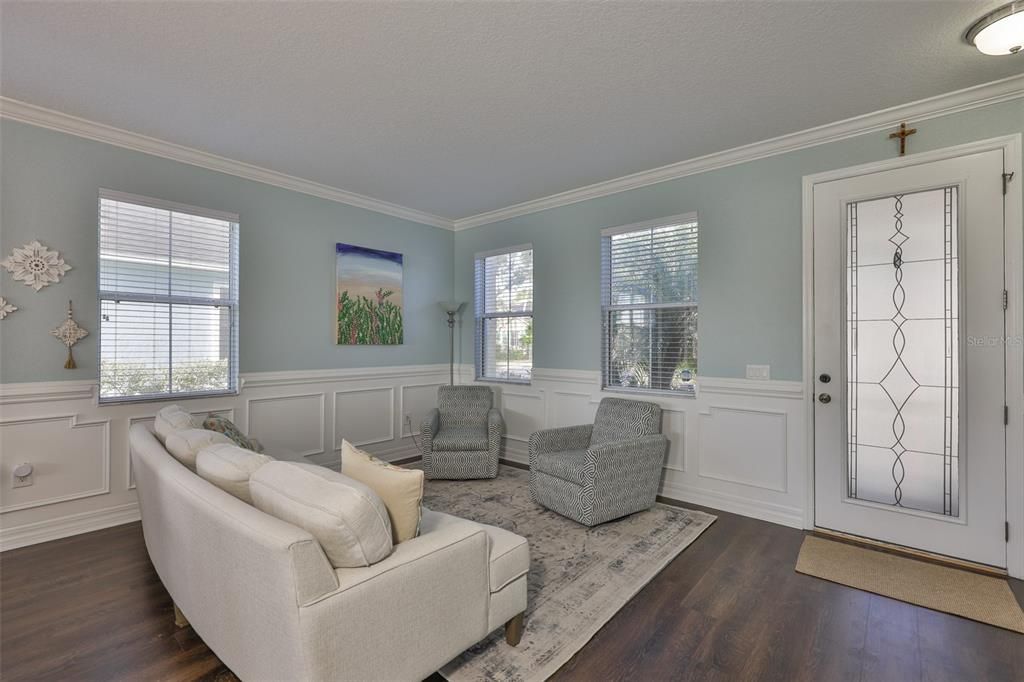 Active With Contract: $470,000 (3 beds, 2 baths, 2770 Square Feet)