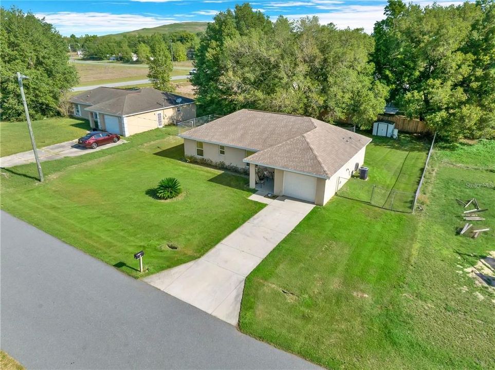 For Sale: $244,900 (3 beds, 2 baths, 1233 Square Feet)