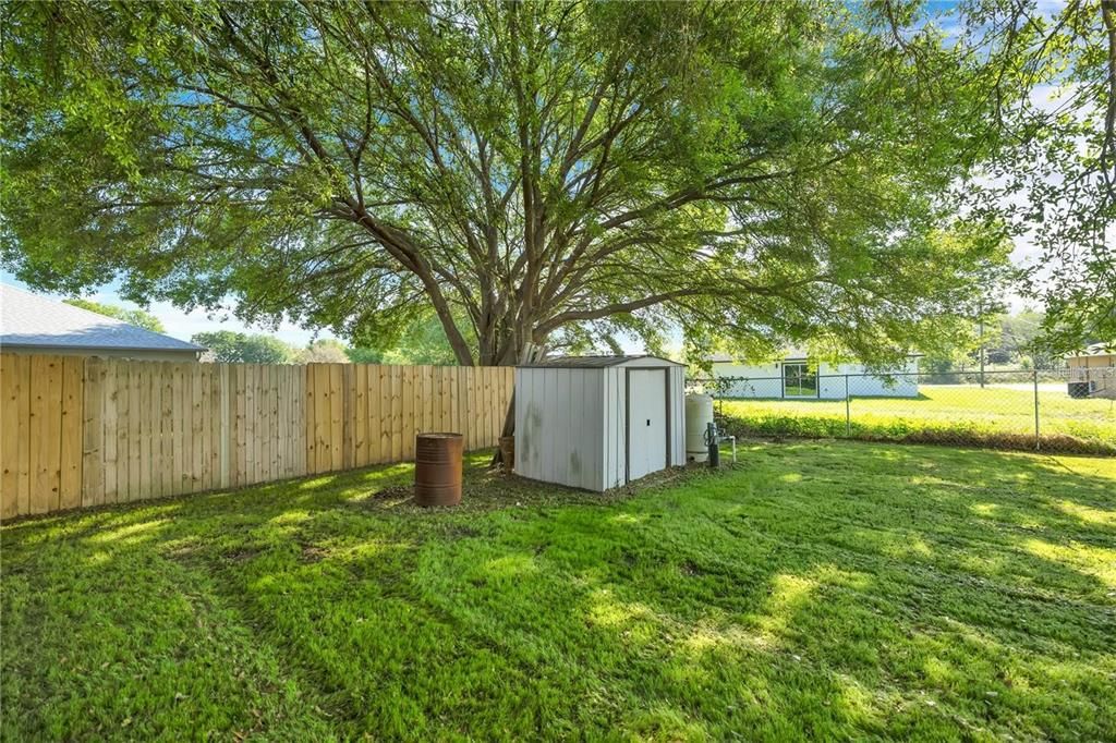 For Sale: $244,900 (3 beds, 2 baths, 1233 Square Feet)