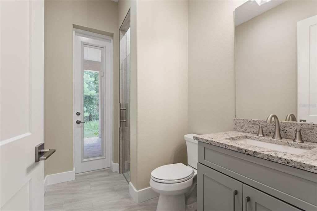 For Sale: $700,000 (4 beds, 4 baths, 2500 Square Feet)