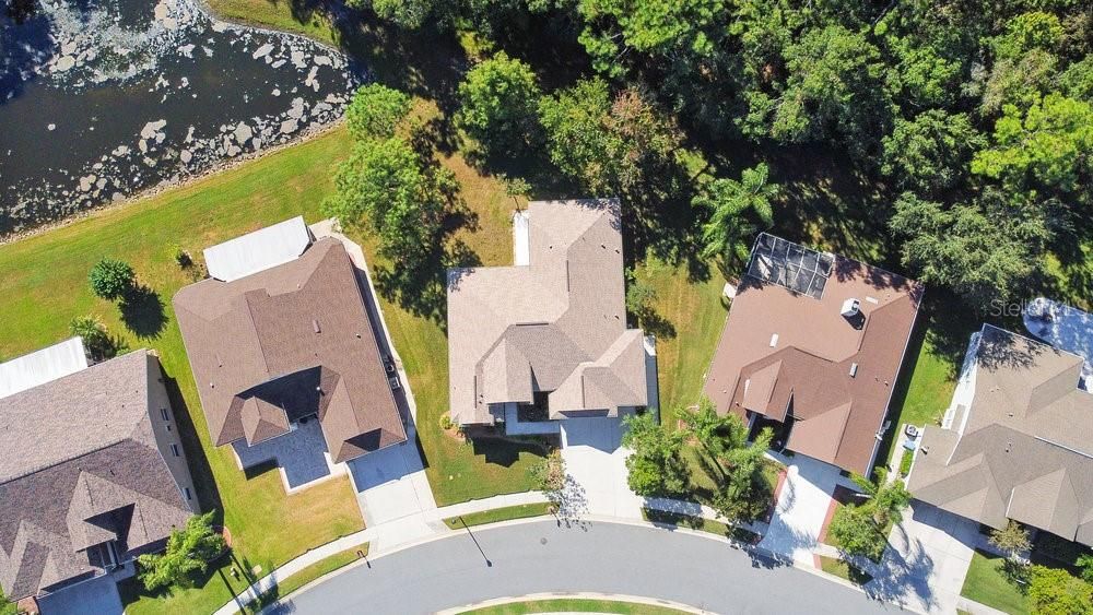 Под контрактом: $459,900 (4 спален, 3 ванн, 2283 Квадратных фут)