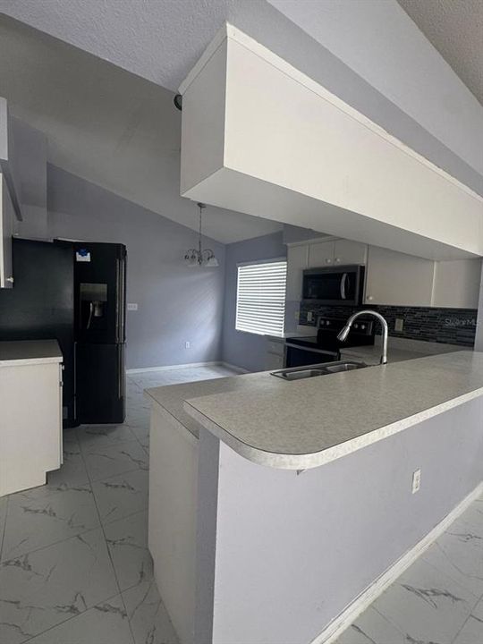 En Renta: $1,800 (3 camas, 2 baños, 1581 Pies cuadrados)