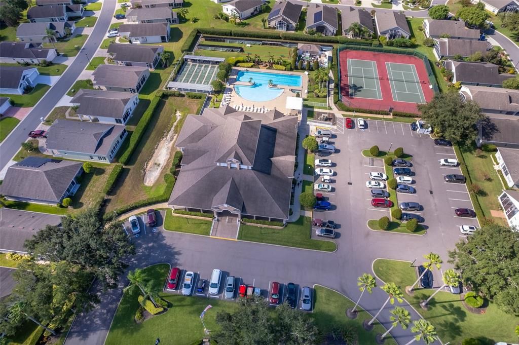 For Sale: $499,900 (4 beds, 2 baths, 2249 Square Feet)