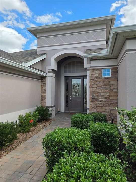 For Sale: $499,900 (4 beds, 2 baths, 2249 Square Feet)