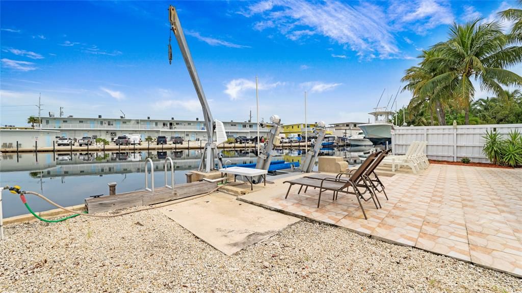 For Sale: $1,250,000 (3 beds, 3 baths, 1360 Square Feet)