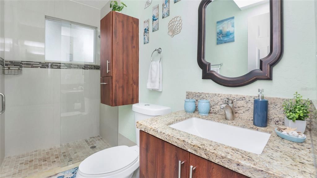 For Sale: $1,250,000 (3 beds, 3 baths, 1360 Square Feet)