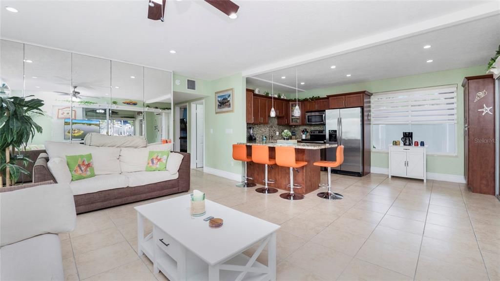 For Sale: $1,250,000 (3 beds, 3 baths, 1360 Square Feet)