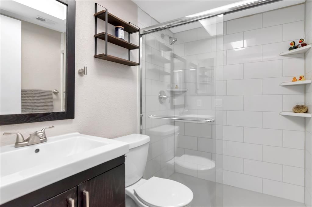 En Venta: $310,000 (3 camas, 2 baños, 1230 Pies cuadrados)