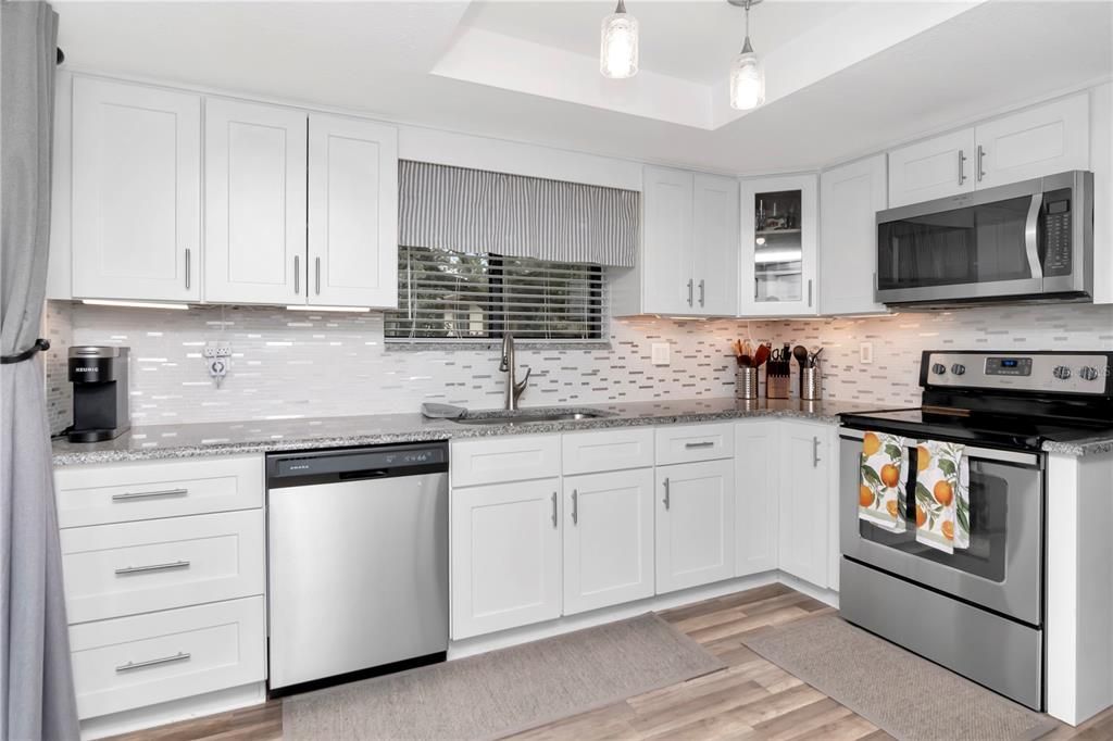 En Venta: $310,000 (3 camas, 2 baños, 1230 Pies cuadrados)