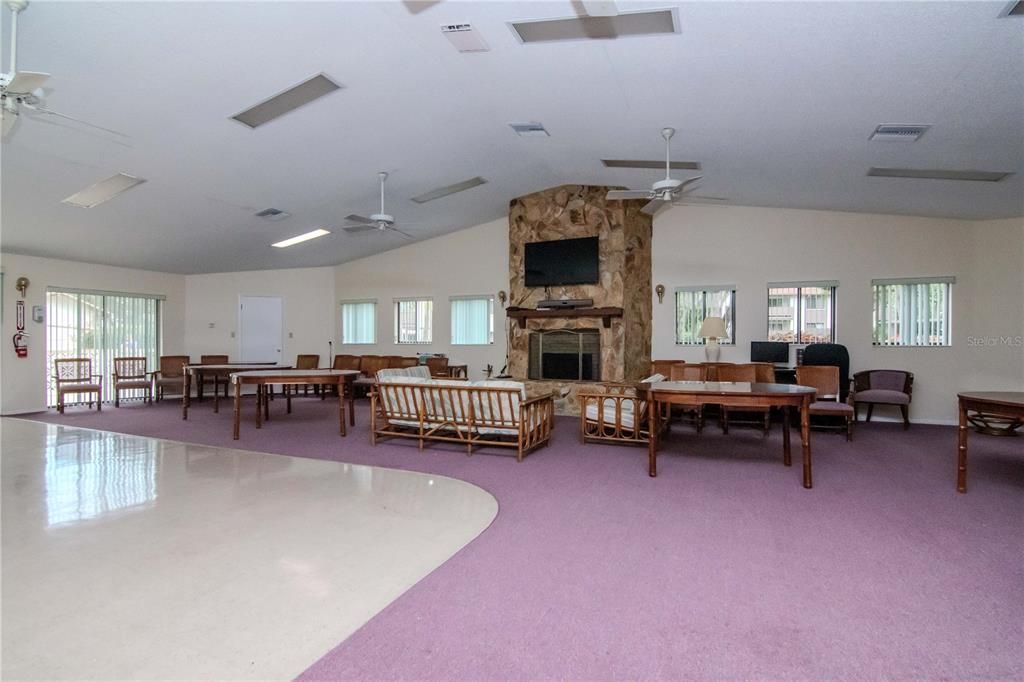 En Venta: $310,000 (3 camas, 2 baños, 1230 Pies cuadrados)