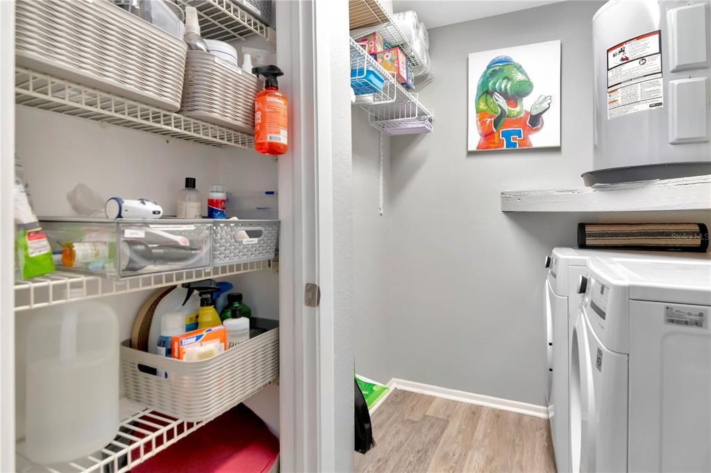 En Venta: $310,000 (3 camas, 2 baños, 1230 Pies cuadrados)