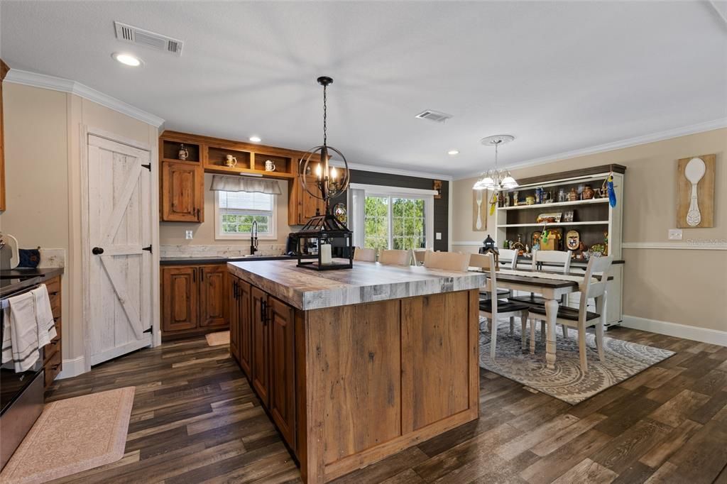 Active With Contract: $245,900 (4 beds, 2 baths, 1780 Square Feet)