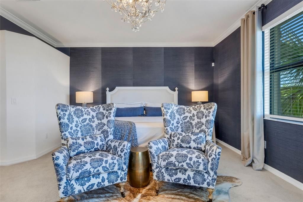 Под контрактом: $575,000 (3 спален, 2 ванн, 2108 Квадратных фут)