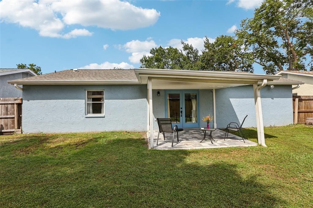 Activo con contrato: $380,000 (4 camas, 2 baños, 1401 Pies cuadrados)