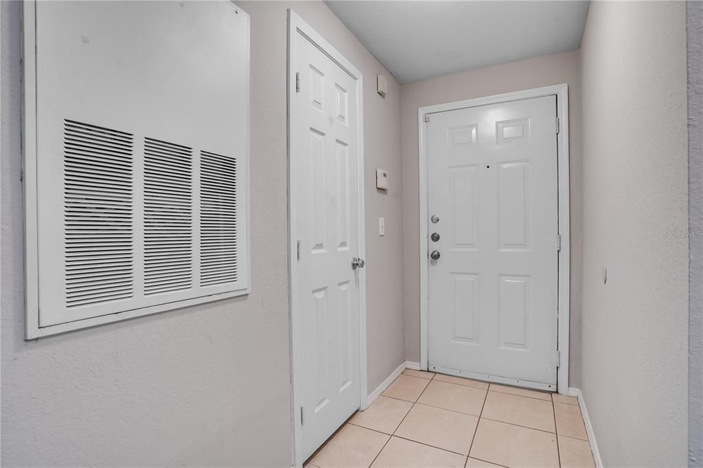 En Venta: $145,000 (2 camas, 2 baños, 1051 Pies cuadrados)