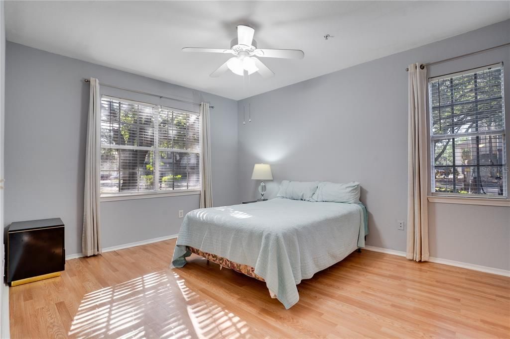 En Venta: $145,000 (2 camas, 2 baños, 1051 Pies cuadrados)